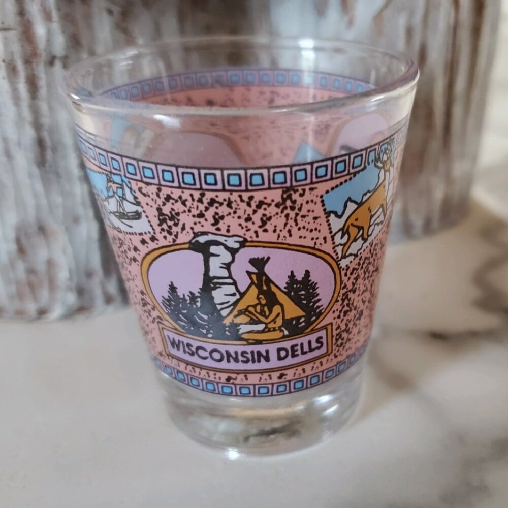 Wisconsin Dells Shot Glass